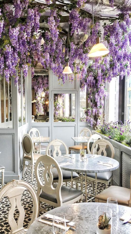 aubaine London floral restaurants
