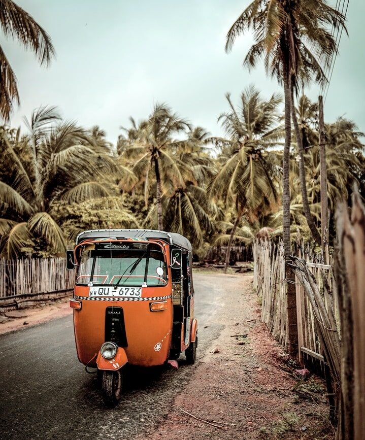 tuk tuk in Sri Lanka